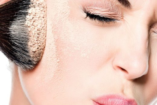 The Best Makeup for Dry Skin and How to Apply It