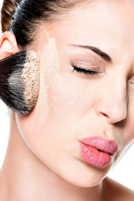 The Best Makeup for Dry Skin and How to Apply It