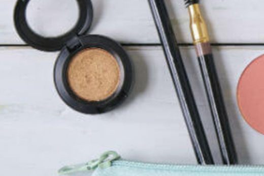 Absolutely 5 Products That Should Be In Your Makeup Bag!