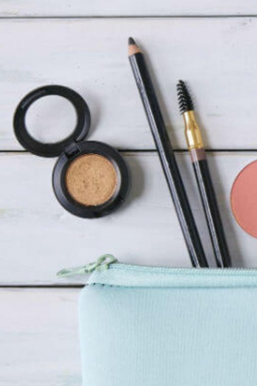 Absolutely 5 Products That Should Be In Your Makeup Bag!