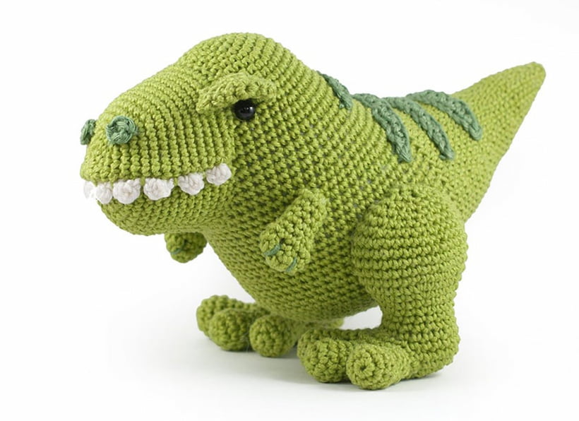 amigurumi trex dinosaur