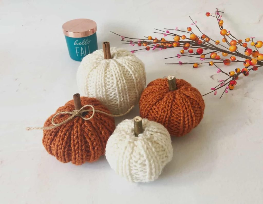 Little-Pumpkins-For-Halloween-or-Winter-Vibe-Amigurumi